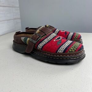 Born Women’s 10 Santa Fe Mules Wool Aztec Southwestern Slip On Clogs Shoes EUC